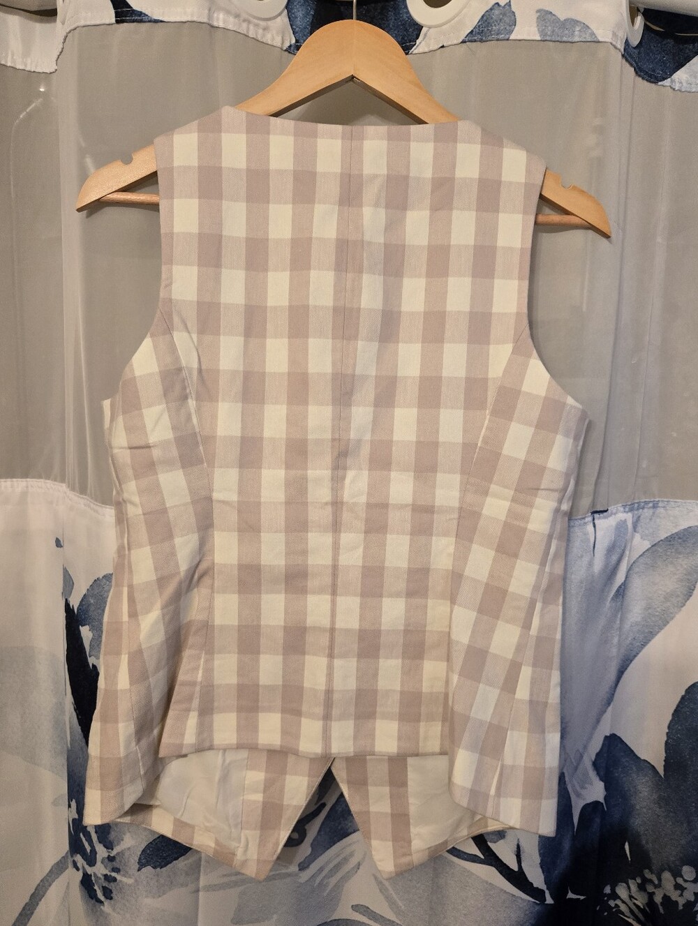 Linen-Blend Gingham Boat Neck Cutaway Blazer Vest - Picture 2 of 5
